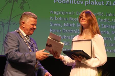 Zlate petice 099 Foto Ljubo Vukelič